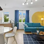 Apartment Elegant Terrace - Heart Of Old Town