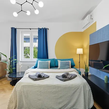 Elegant Terrace - Heart Of Old Town Daire