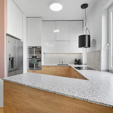 Elegant Terrace - Heart Of Old Town *